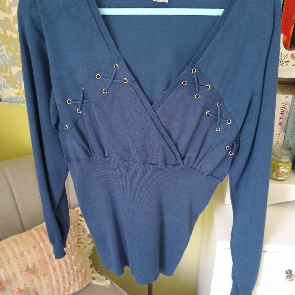 V neck Sweater